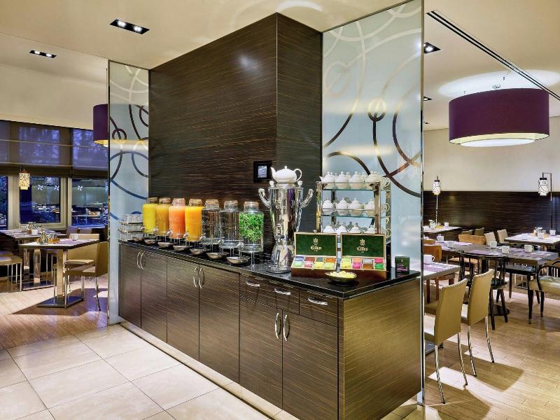Sheraton Munich Arabellapark image