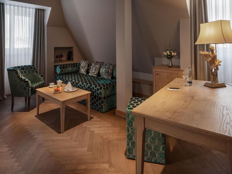 Eden Hotel Wolff image