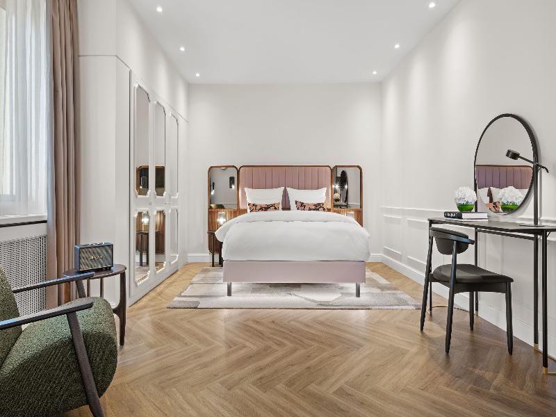 Hotel Bristol Berlin image