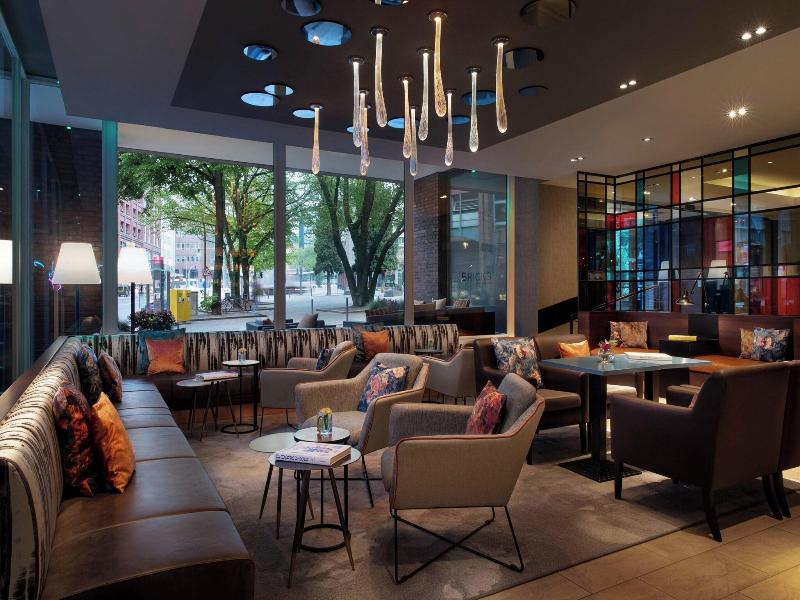 Renaissance Hamburg Hotel image