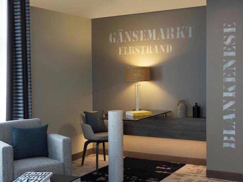 Renaissance Hamburg Hotel image