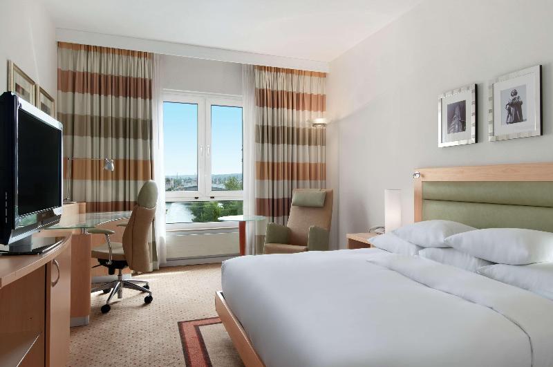 Dorint Hotel Bonn image