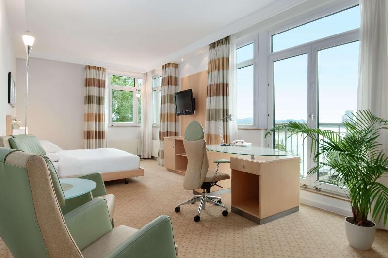 Dorint Hotel Bonn image
