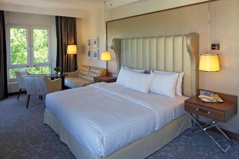 Dorint Hotel Bonn image