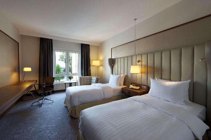 Dorint Hotel Bonn image