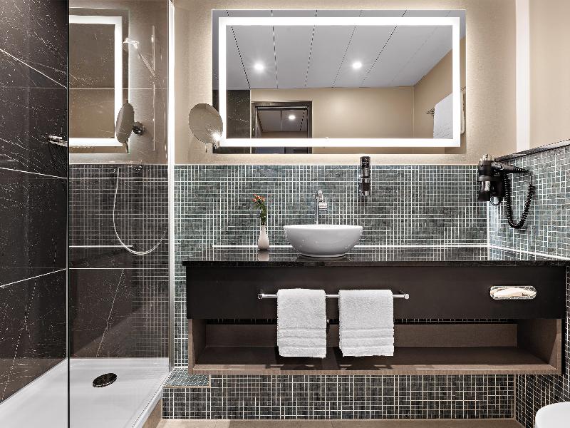 Leonardo Royal Hotel Frankfurt image