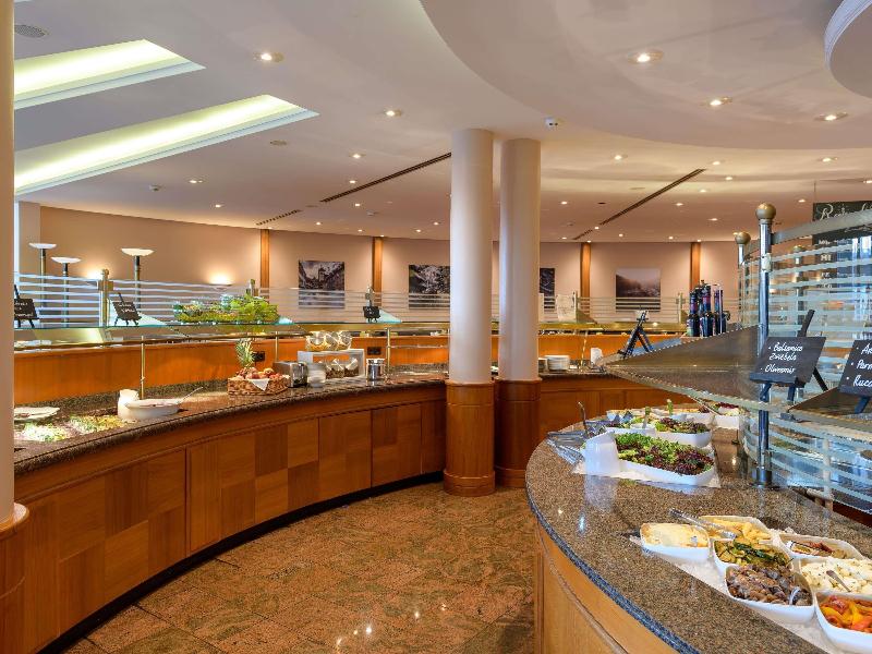 Novotel Freiburg am Konzerthaus image