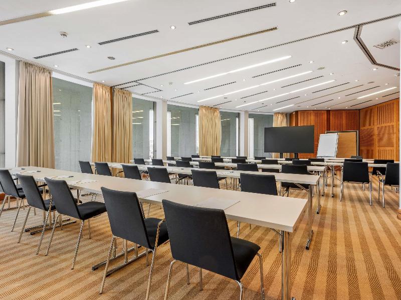 Novotel Freiburg am Konzerthaus image