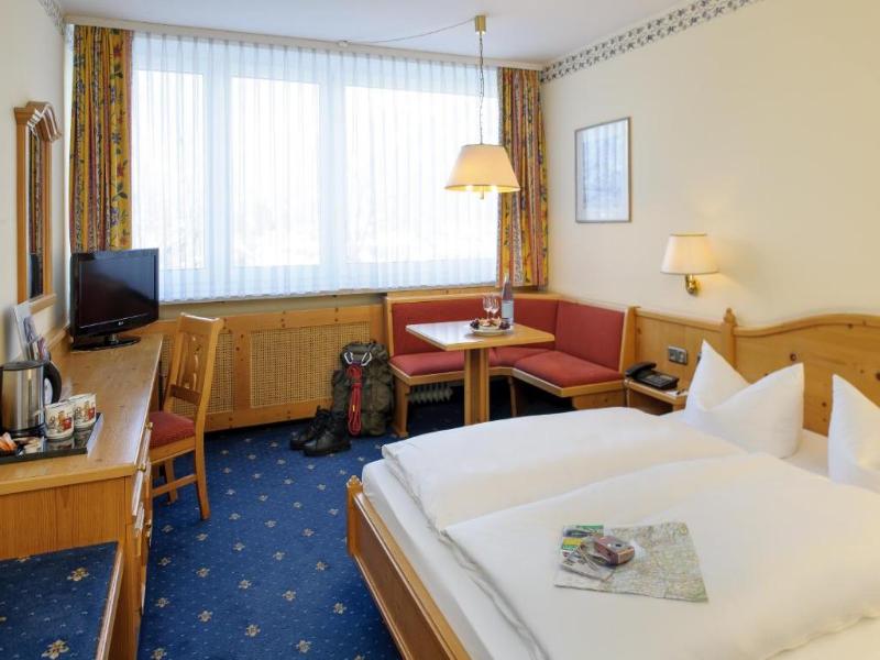 Sunday Hotel Garmisch Partenkirchen image