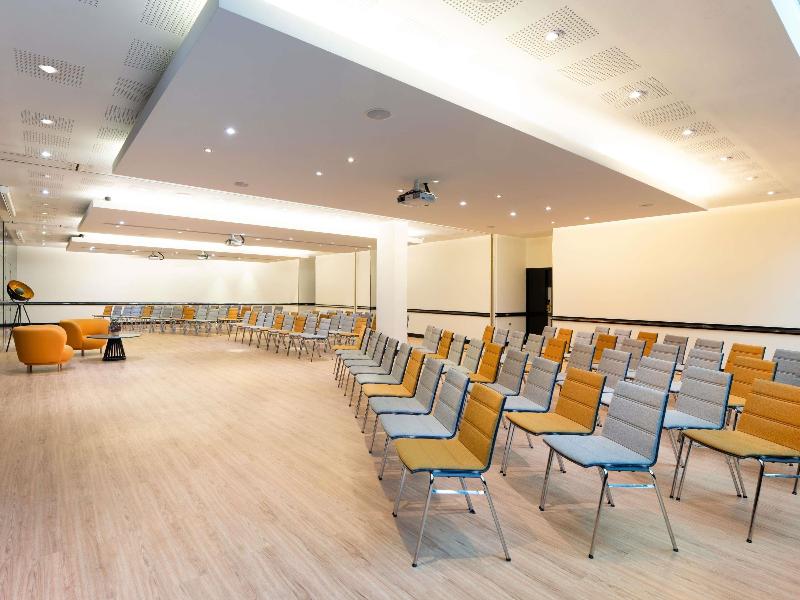 Pullman Paris Centre - Bercy image