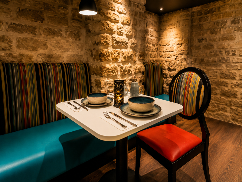 Hotel Le Montmartre Saint Pierre image