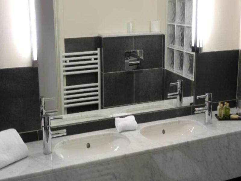 Hotel Marais Bastille image