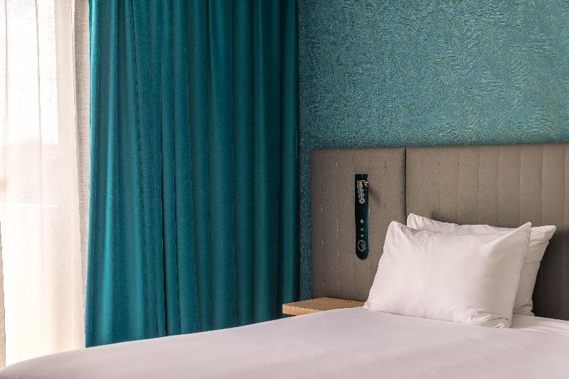 Holiday Inn Reims Centre image