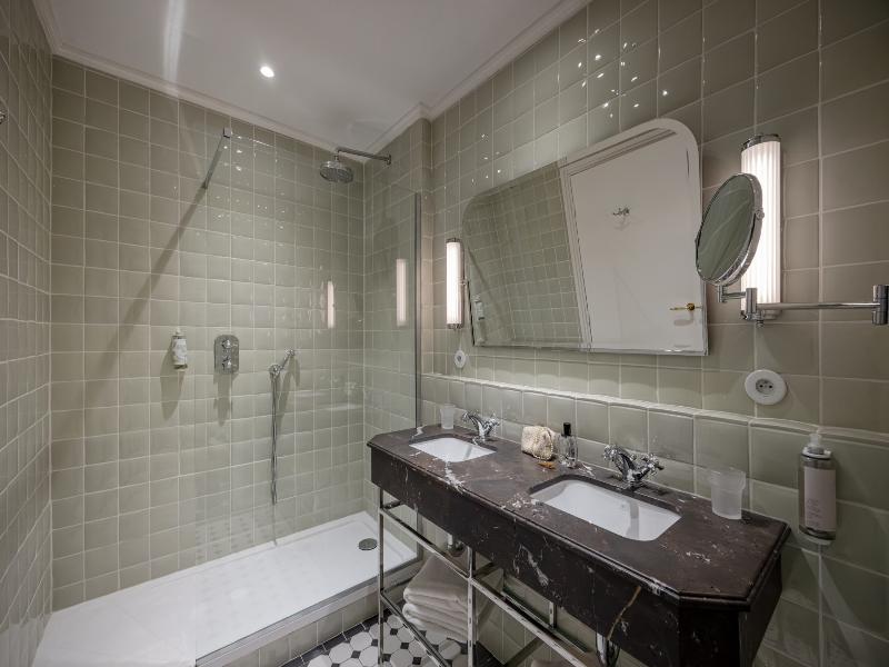 Regent Contades image