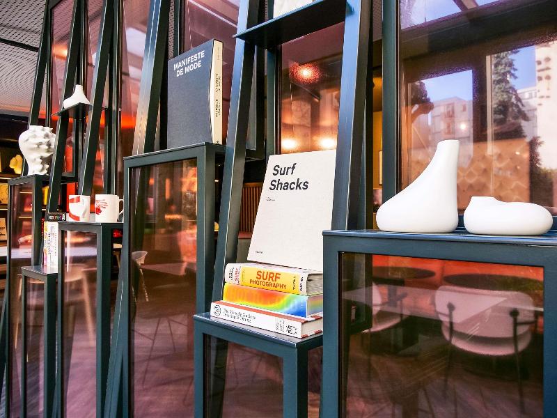TRIBE Paris Batignolles image