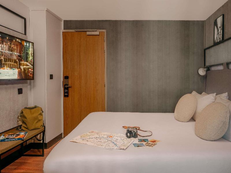 Ibis Bastille Opera image