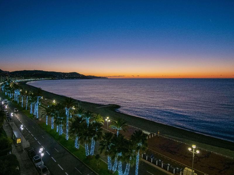 Mercure Nice Promenade des Anglais image