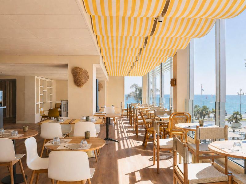 Mercure Nice Promenade des Anglais image
