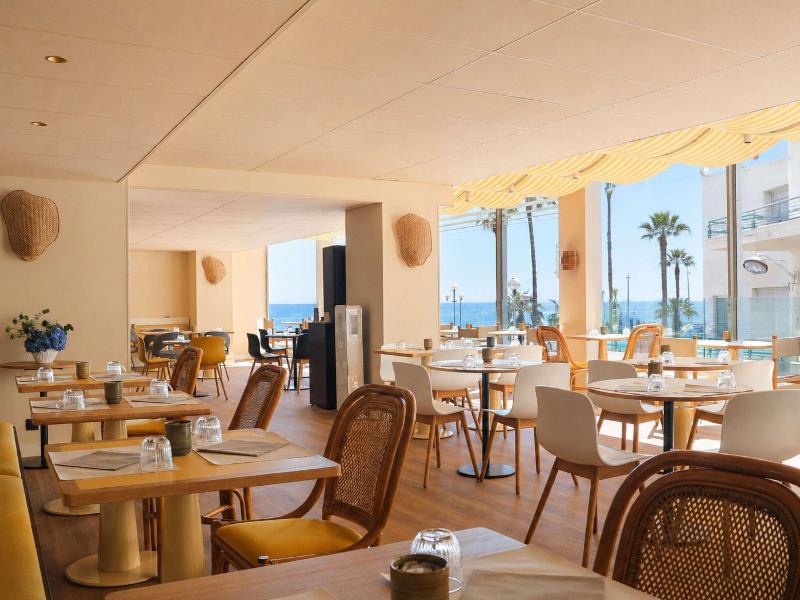 Mercure Nice Promenade des Anglais image