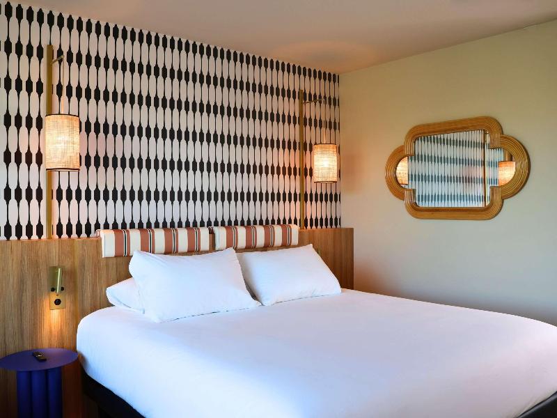 Mercure Nice Promenade des Anglais image
