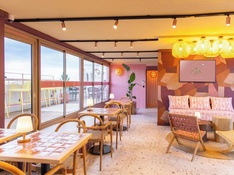 Nice Centre Hotel image
