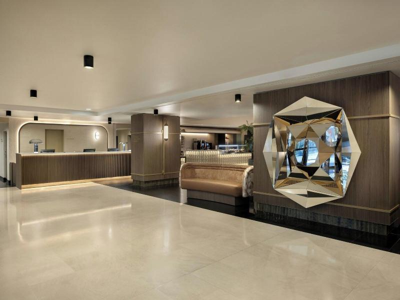 Le Meridien Etoile image