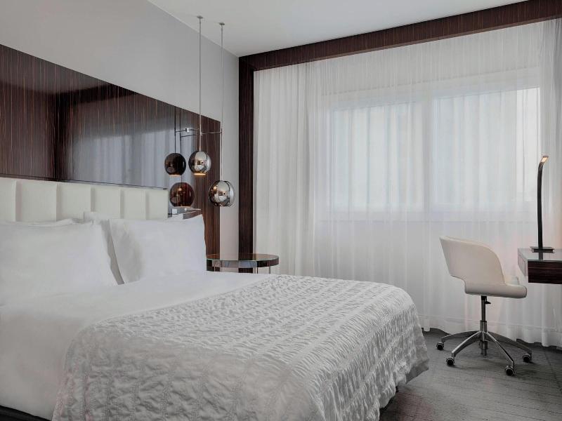 Le Meridien Etoile image