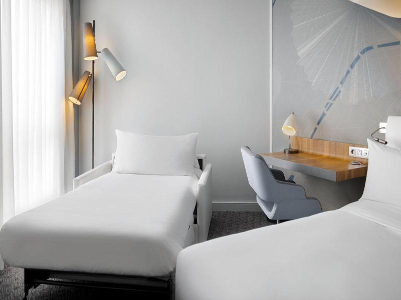 Le Meridien Etoile image