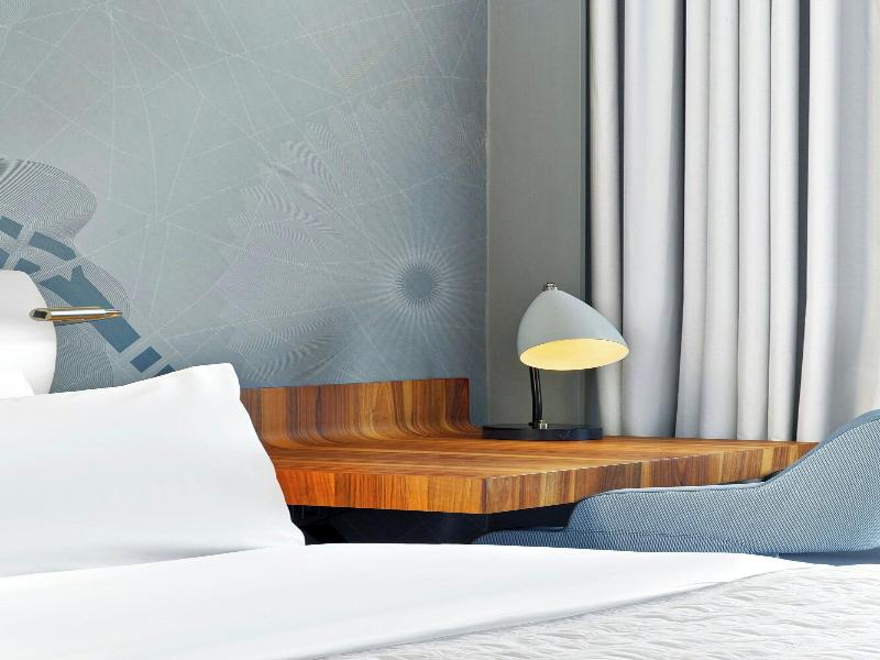 Le Meridien Etoile image