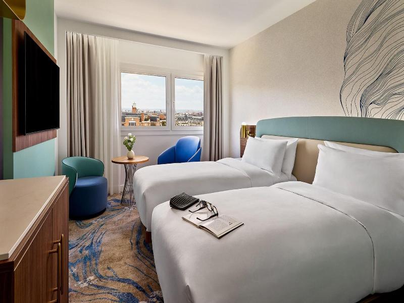 Le Meridien Etoile image