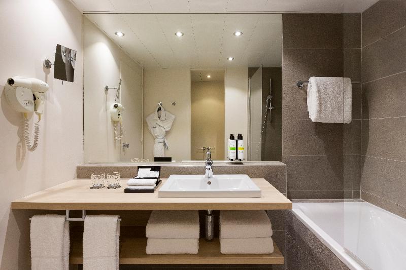 Pullman Paris Montparnasse image