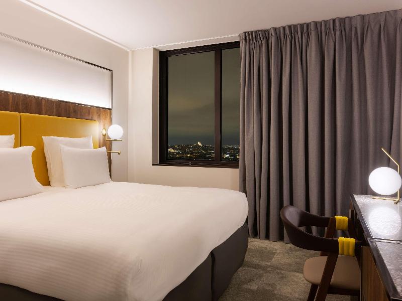 Pullman Paris Montparnasse image