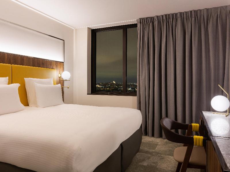 Pullman Paris Montparnasse image