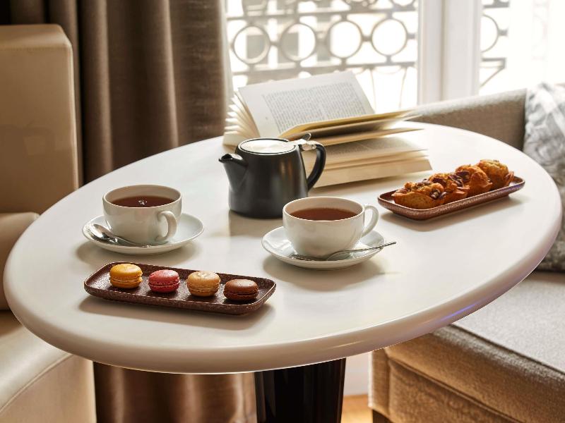 Sofitel Paris Arc de Triomphe image