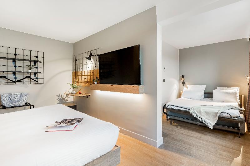 Moxy Annecy image