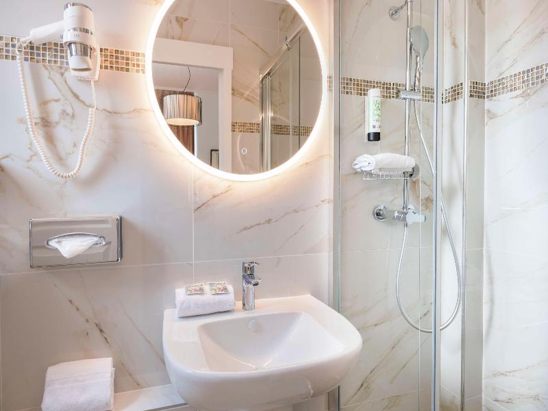 Best Western Hotel des Orangers image