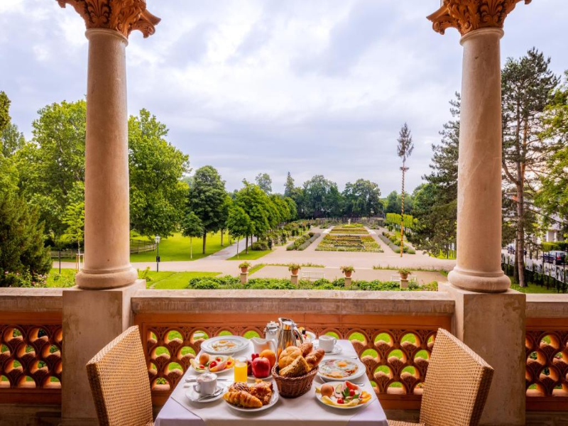 Pytloun Schlosshotel Weikersdorf image