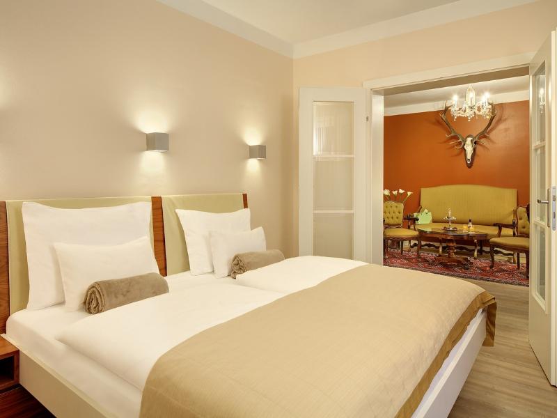 Pytloun Schlosshotel Weikersdorf image