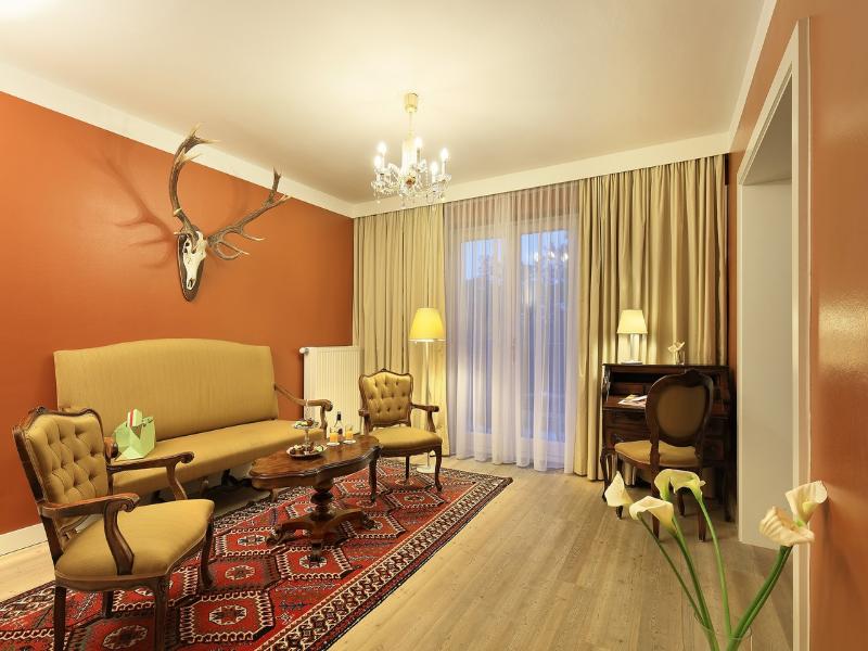 Pytloun Schlosshotel Weikersdorf image