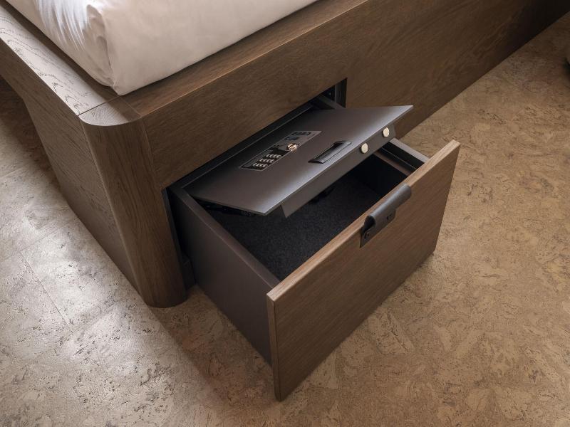 Maxhotel image