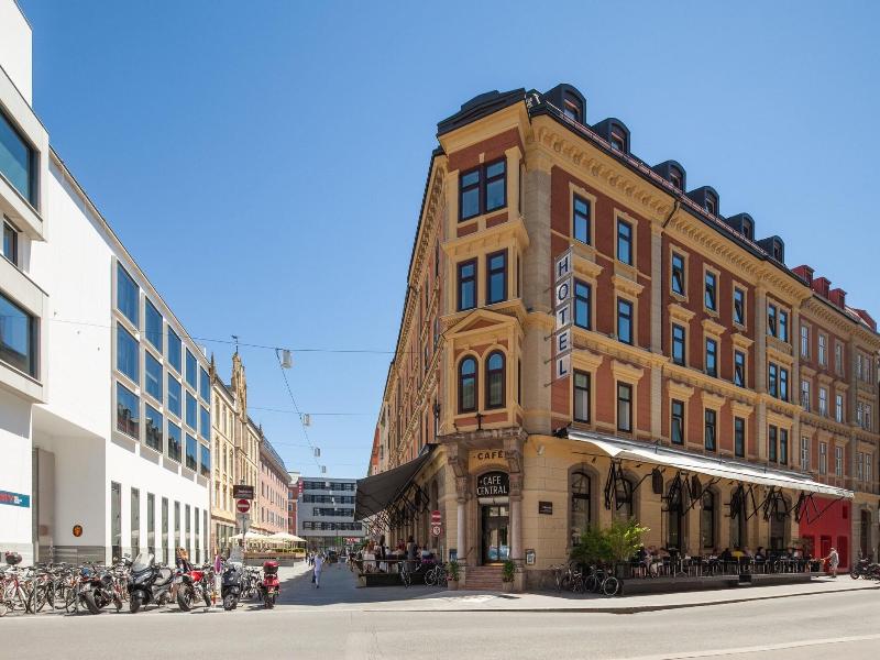 Central image