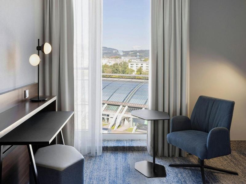 Courtyard Linz image