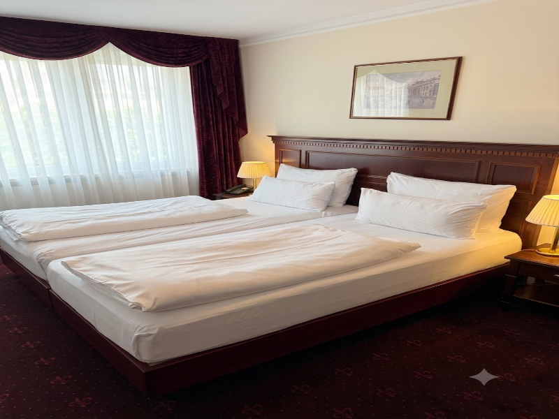Hotel Prinz Eugen Vienna image