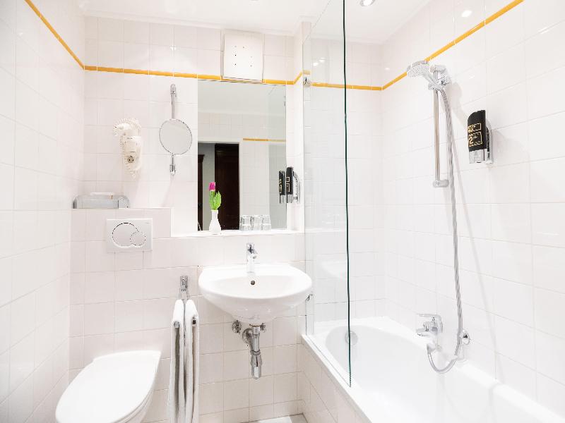 Garner Hotel Vienna - Prinz Eugen by IHG image