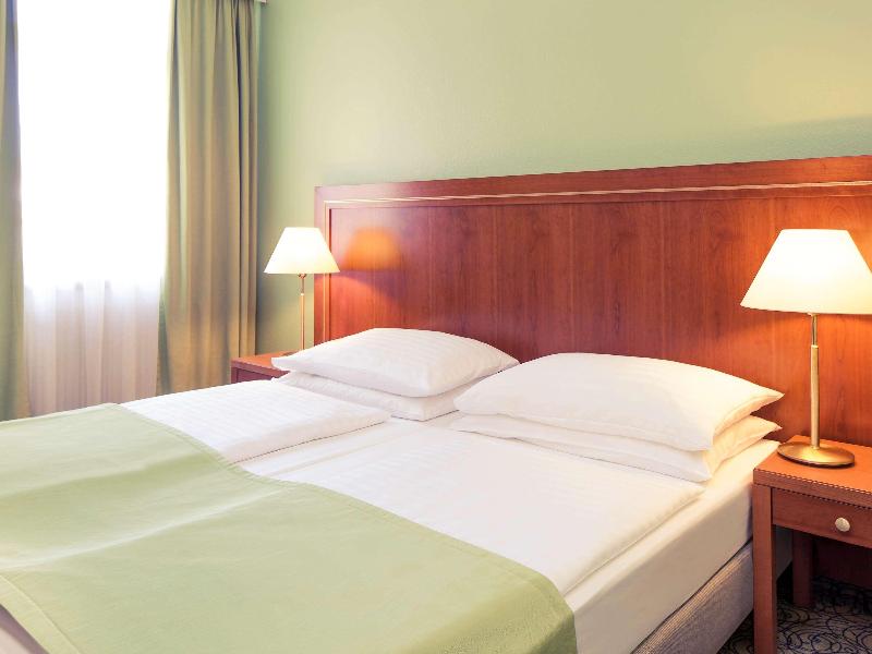 Hotel Mercure Wien Westbahnhof image