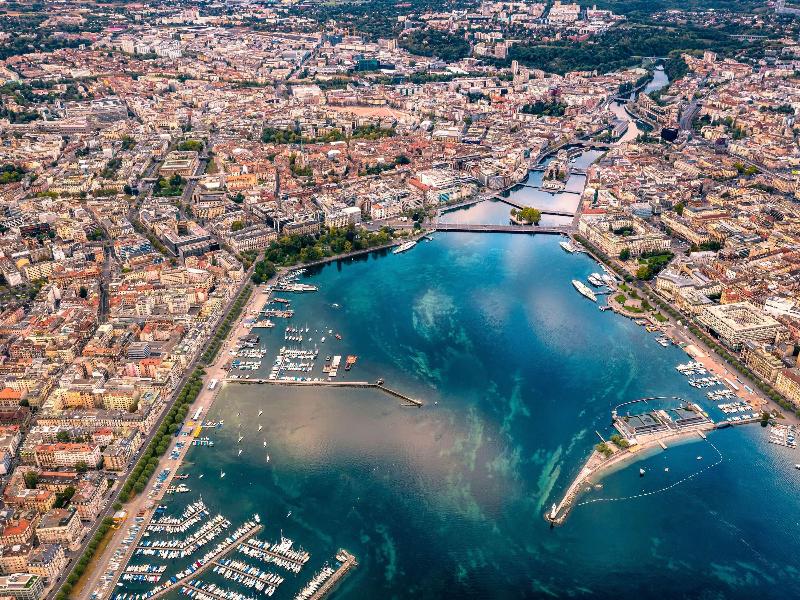 ibis Geneve Centre Lac image
