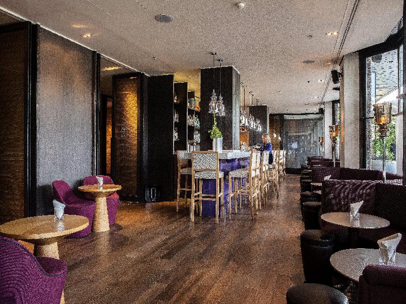 Crowne Plaza Geneva image