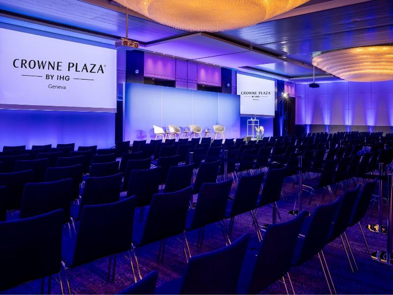 Crowne Plaza Geneva image