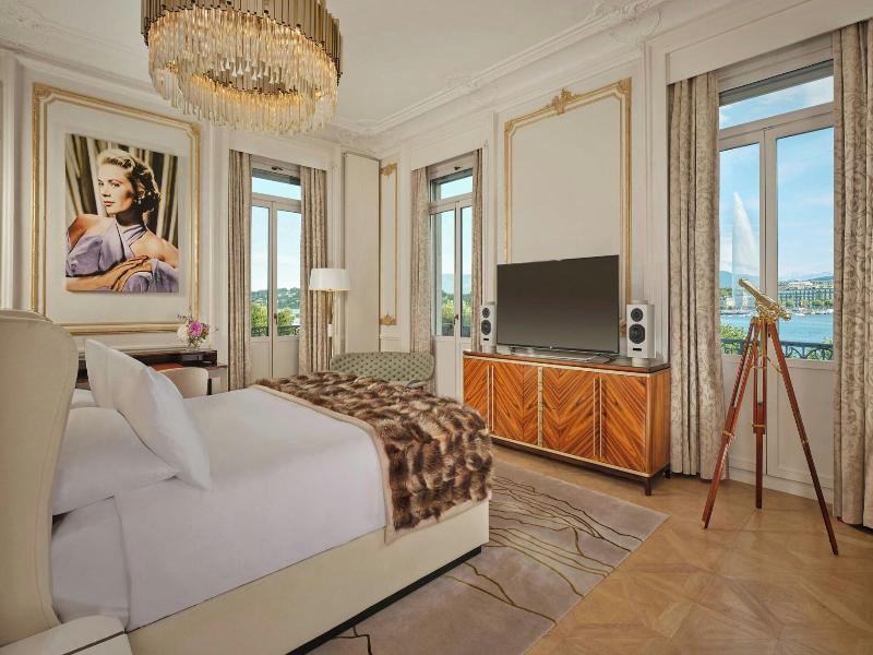 Ritz-Carlton Hotel de la Paix, Geneva image
