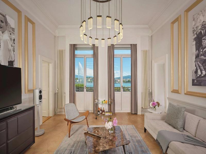 Ritz-Carlton Hotel de la Paix, Geneva image